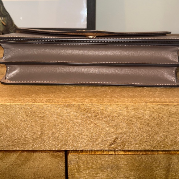 Coach Klare Envelope Crossbody - Picture 5 of 13